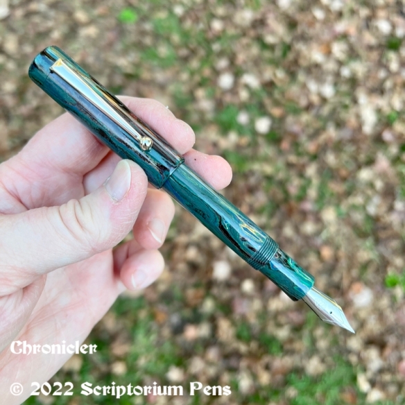 Chronicler in SEM LE Deep Sea Ebonite with Exclamation Clip in Gold - Small